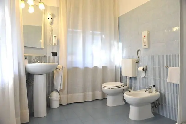 Standard Tek Büyük veya İki Ayrı Yataklı Oda