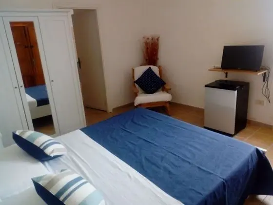 Üç Kişilik Oda