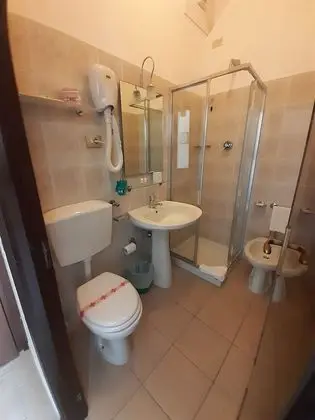 Tek Büyük Yataklı Oda, Bahçe Manzaralı