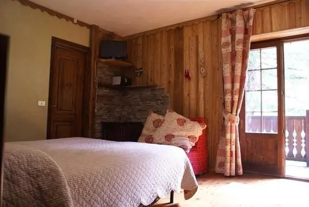 Üç Kişilik Oda, Balkon, Vadi Manzaralı