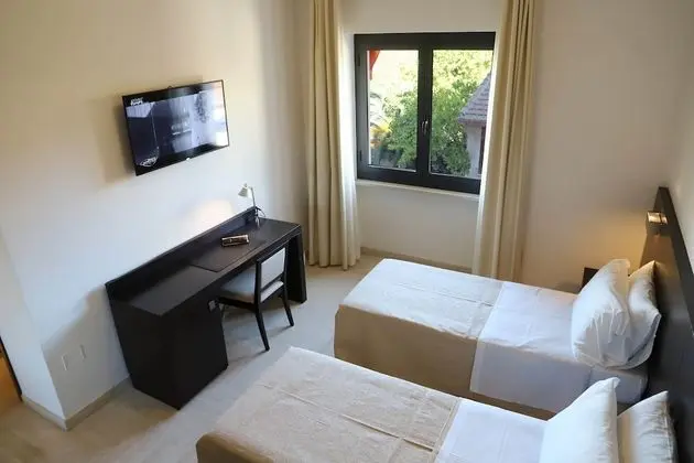 Classic Tek Büyük veya İki Ayrı Yataklı Oda