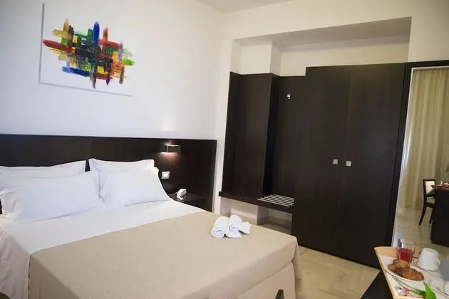 Classic Tek Büyük veya İki Ayrı Yataklı Oda