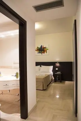 Classic Tek Büyük veya İki Ayrı Yataklı Oda