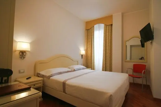 Superior Dört Kişilik Oda (no elevator)