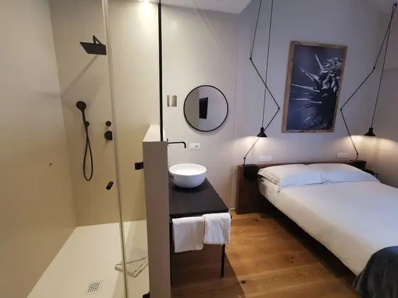 Family Tek Büyük Yataklı Oda