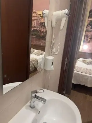 Tek Kişilik Oda, Ortak Banyo