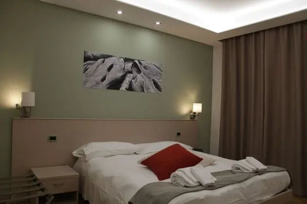 Tek Büyük veya İki Ayrı Yataklı Oda