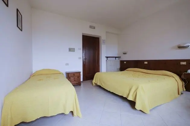 Tek Büyük veya İki Ayrı Yataklı Oda, 1 Büyük (Queen) Boy Yatak, Sigara İçilmez