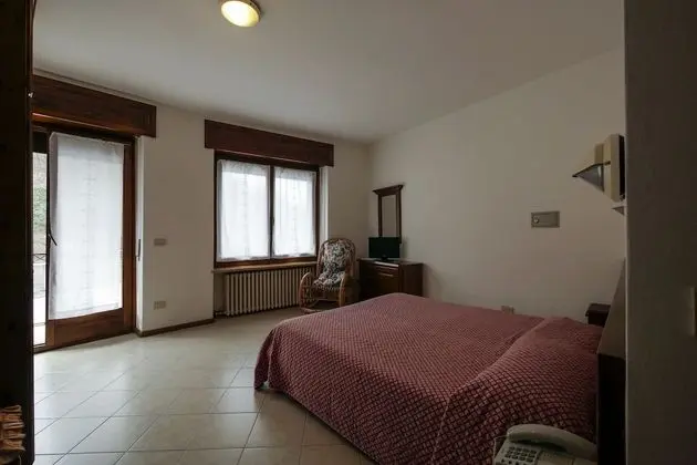 Tek Büyük veya İki Ayrı Yataklı Oda, 1 Büyük (Queen) Boy Yatak, Sigara İçilmez