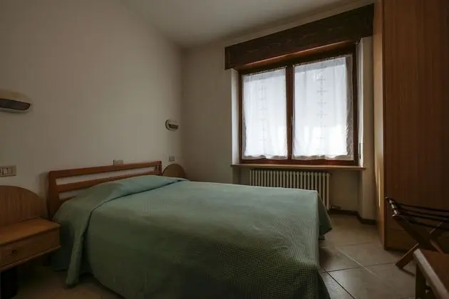 Tek Kişilik Oda, 1 Tek Kişilik Yatak, Sigara İçilmez