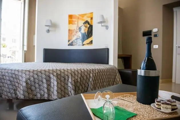 Comfort Tek Büyük Yataklı Oda