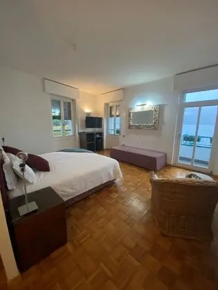 Superior Tek Büyük veya İki Ayrı Yataklı Oda