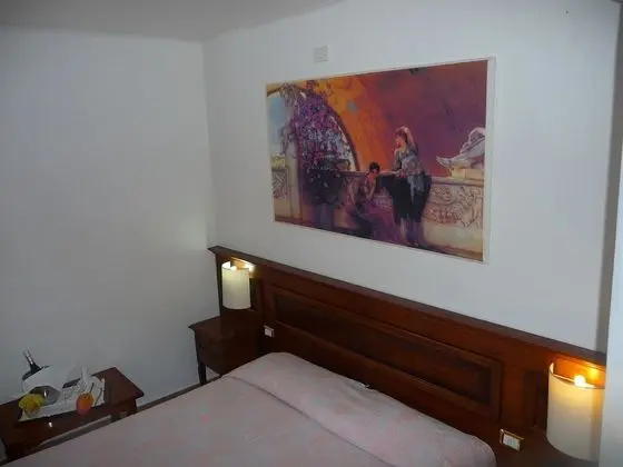 Tek Büyük Yataklı Oda