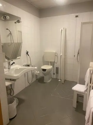 Standard Büyük Yataklı Tek Kişilik Oda