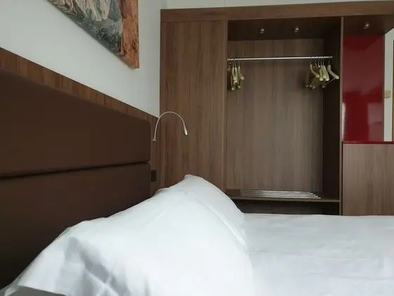 Basic Oda, 1 Çift Kişilik Yatak