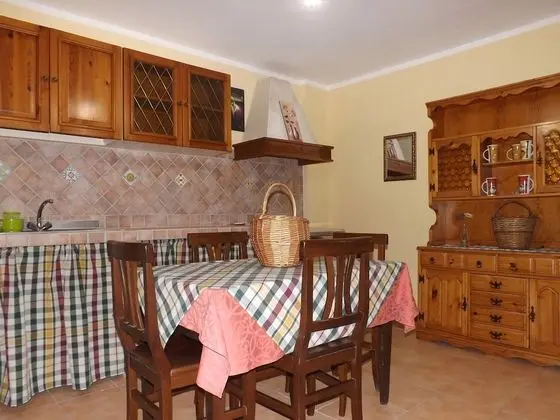 Apart Daire, 2 Yatak Odası, Mutfak