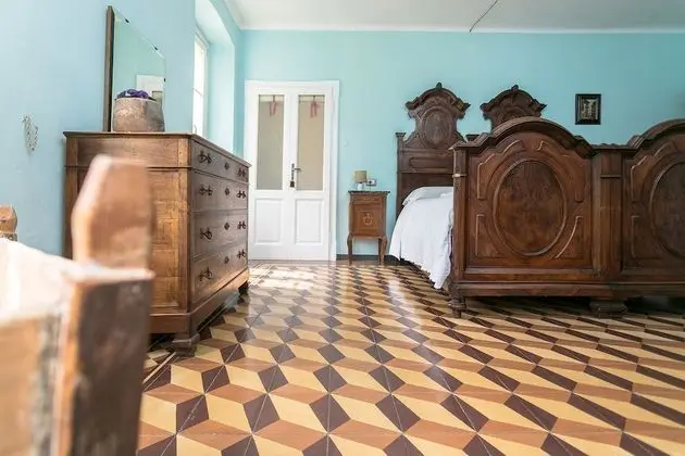 Comfort Tek Büyük Yataklı Oda