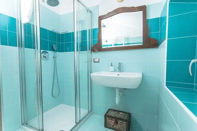 Panoramic Üç Kişilik Oda, Göl Manzaralı