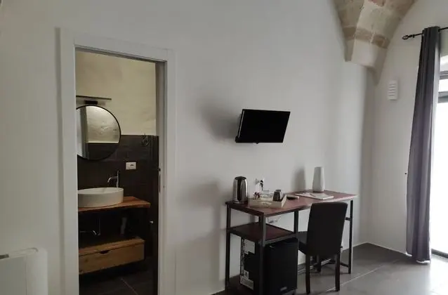 Economy Tek Büyük Yataklı Oda