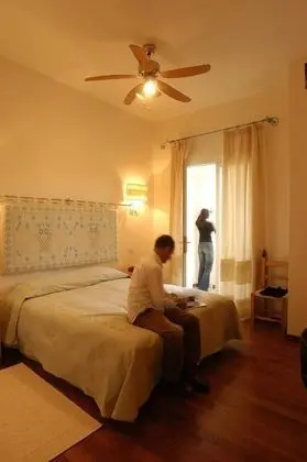 Tek Kişilik Oda