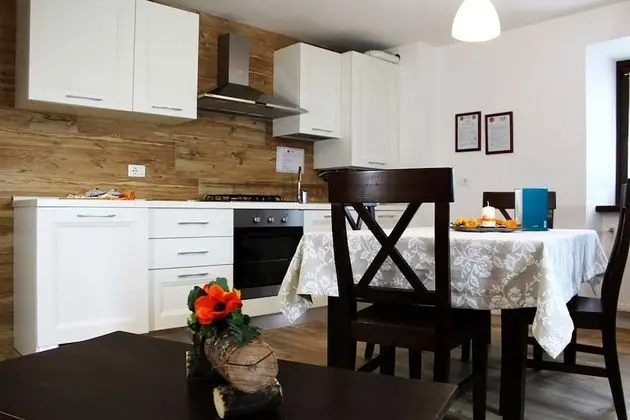Cjase da Maestre (Via del Monte, 5 Raveo)