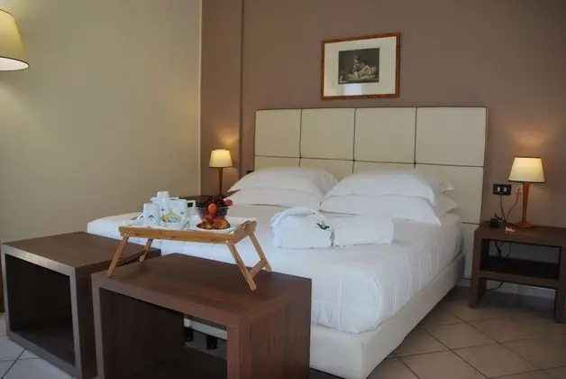 Tek Büyük Yataklı Oda, 1 Çift Kişilik veya 2 Tek Kişilik Yatak, Şehir Manzaralı (NO SEA VIEW)