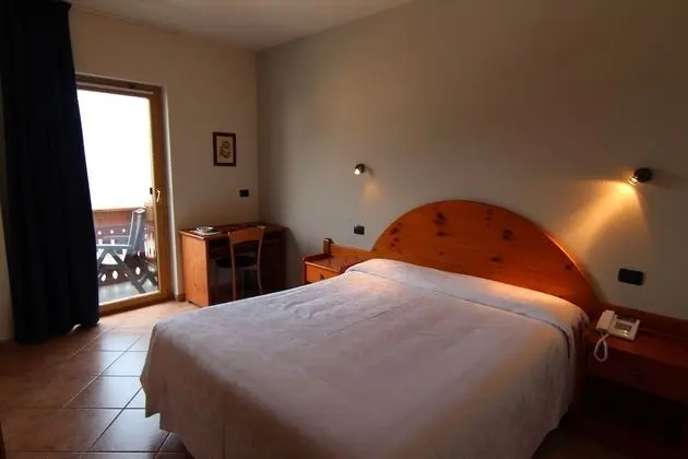 Standard Tek Büyük Yataklı Oda, Balkon, Dağ Manzaralı