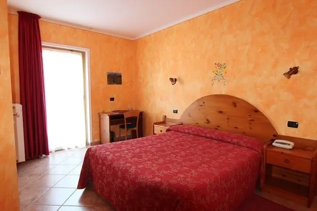 Standard Tek Büyük Yataklı Oda, Balkon, Dağ Manzaralı