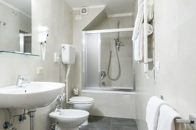 Superior Dört Kişilik Oda