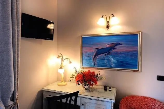 Deluxe Tek Büyük Yataklı Oda (Classic)