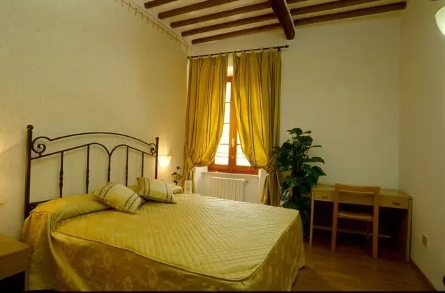 Standard Tek Büyük veya İki Ayrı Yataklı Oda