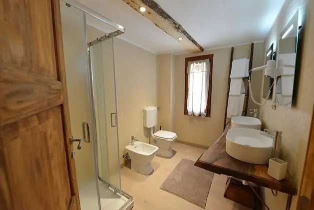 Tek Büyük Yataklı Oda (with Extra Bed)