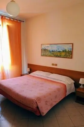 Üç Kişilik Oda