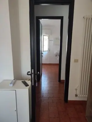 Single with shared bathroom