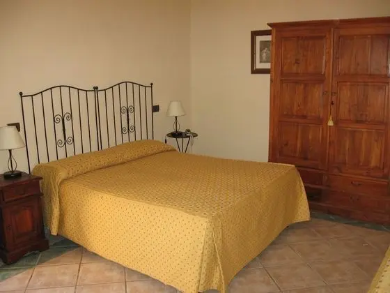 Tek Büyük Yataklı Oda