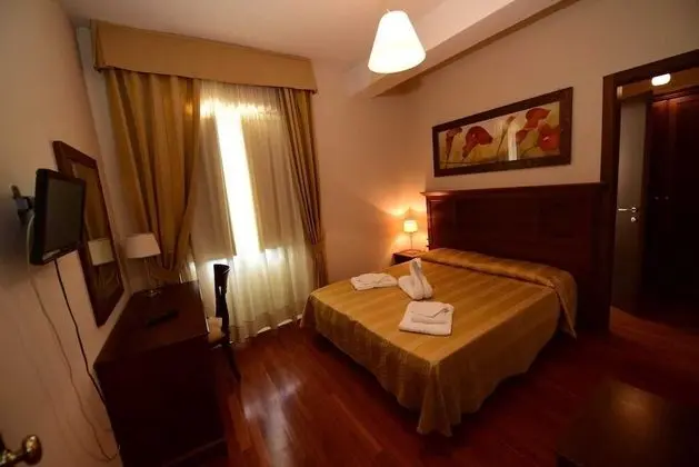 Classic Tek Büyük veya İki Ayrı Yataklı Oda