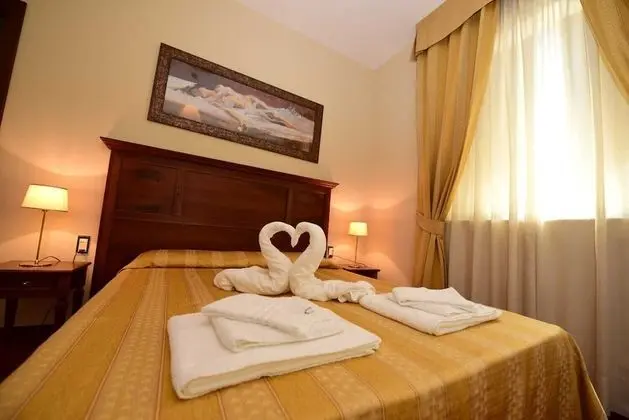 Classic Tek Büyük veya İki Ayrı Yataklı Oda