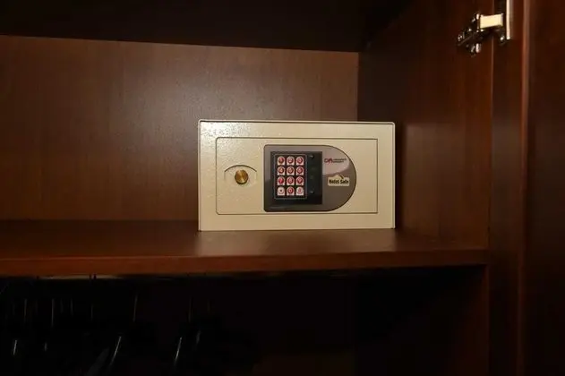 Classic Tek Büyük veya İki Ayrı Yataklı Oda