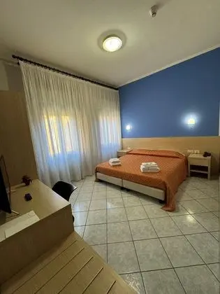 Tek Büyük Yataklı Oda, 1 En Büyük (King) Boy Yatak