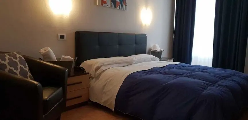 Basic Oda, Şehir Manzaralı