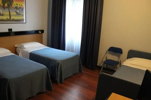 Standard Tek Büyük veya İki Ayrı Yataklı Oda