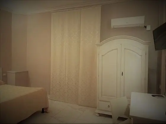 Tek Büyük Yataklı Oda