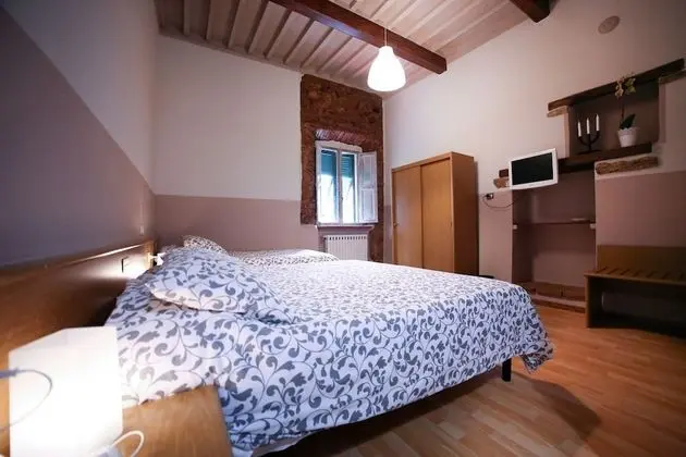 Basic Üç Kişilik Oda