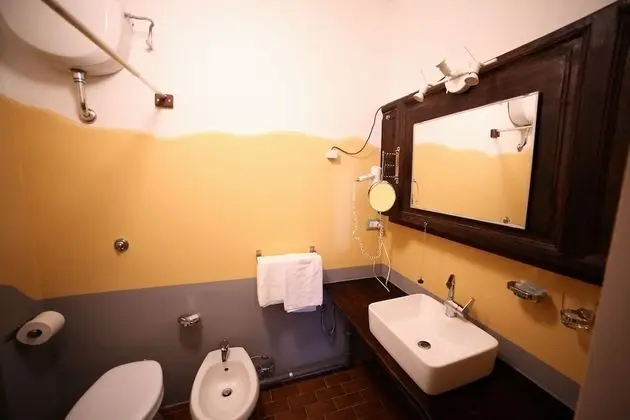 Basic Üç Kişilik Oda