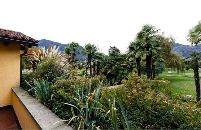 Superior Tek Büyük veya İki Ayrı Yataklı Oda, Balkon, Bahçe Manzaralı