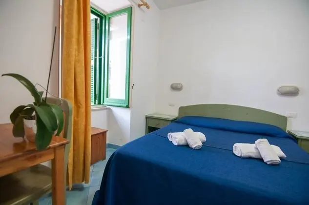 Economy Tek Büyük Yataklı Oda, 1 Büyük (Queen) Boy Yatak, Sigara İçilmez