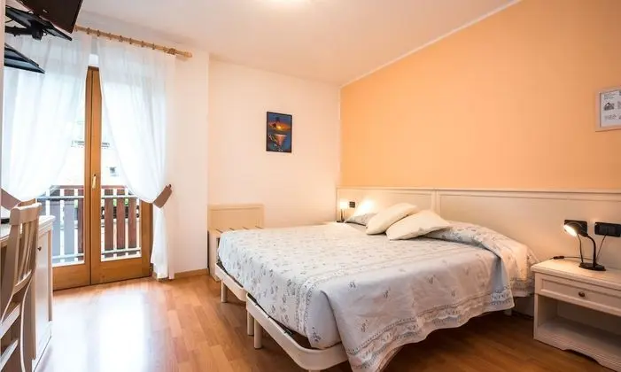 Standard Tek Büyük veya İki Ayrı Yataklı Oda