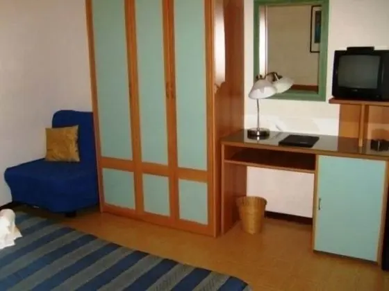 Tek Büyük Yataklı Oda