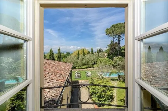 Classic Room with View