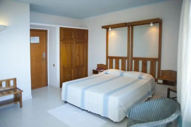 Superior Üç Kişilik Oda, Deniz Manzaralı